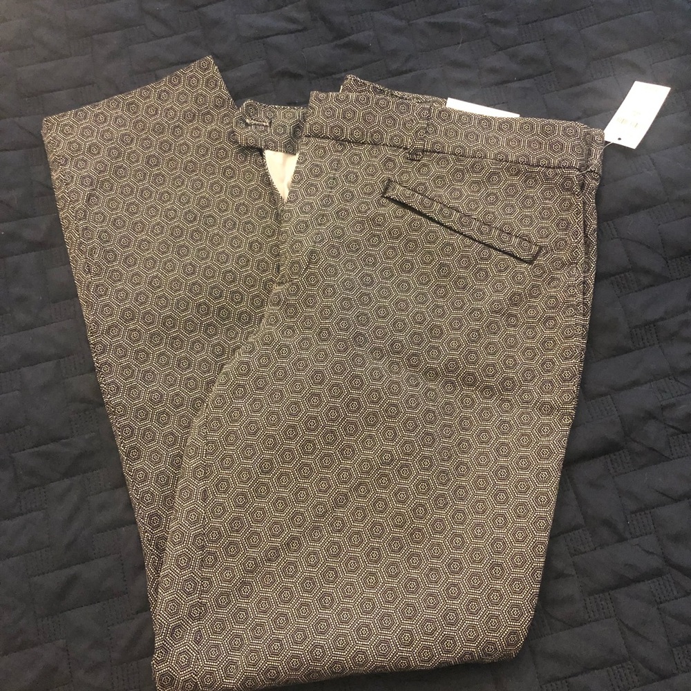 NWT :: Black and White Patterned Gap Pants